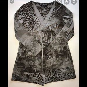 B.l.e.u women’s cardigan